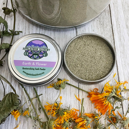 Earth & Flower Powder Remineralizing Tooth Powder